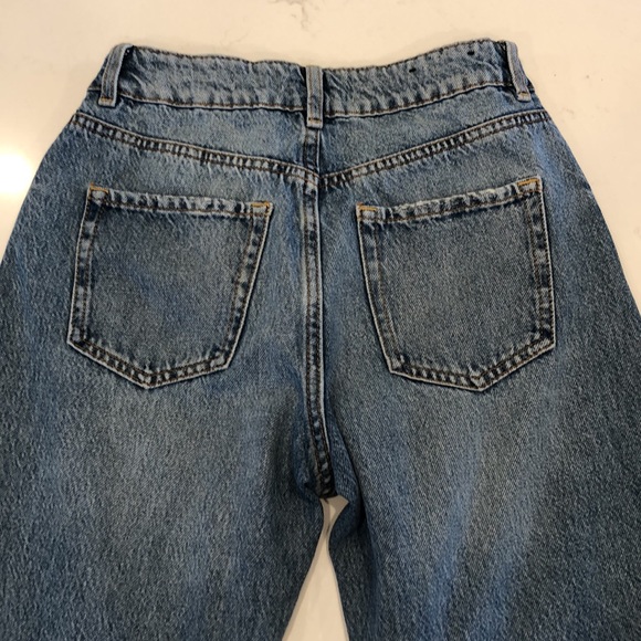 Dynamite Claudia distressed mom jeans, size 25 - Picture 4 of 6